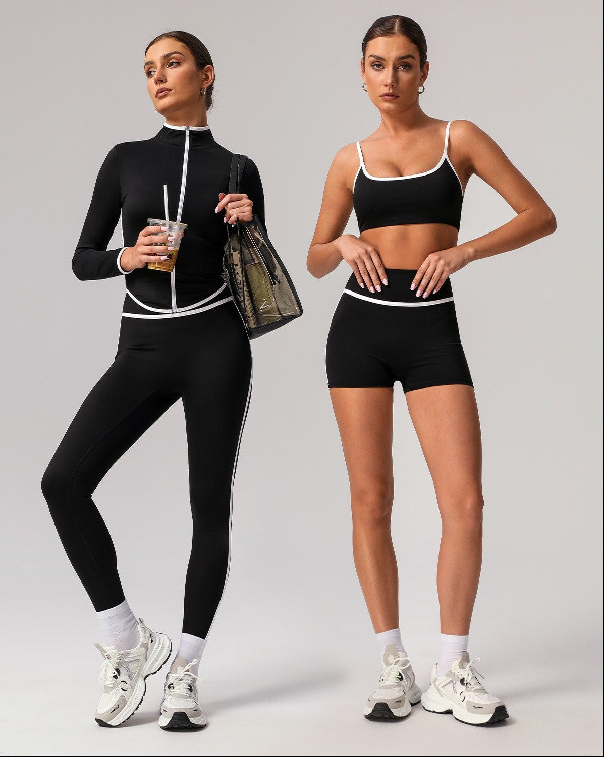 Tight-fitting and skin-like yoga set